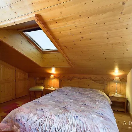 Duplex De Gamme 8 Pers Avec Balcons Et Parking, Proche Des Pistes Et Commerces